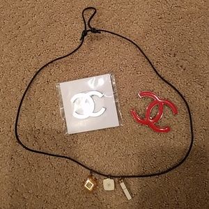 Chanel Pins and Necklace Pack
